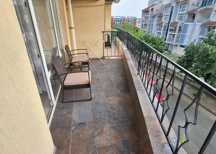 Апартамент Luxury Opposite Kakao *