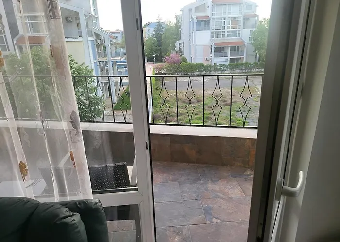 Luxury Opposite Kakao Апартамент *